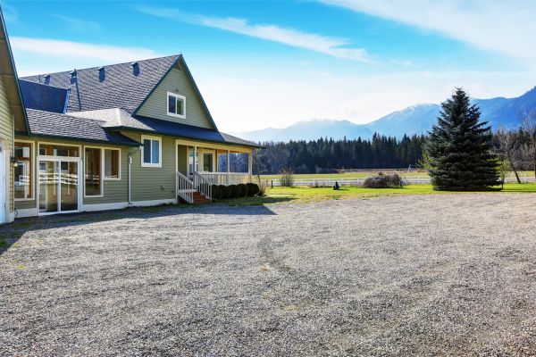 Driveway Gravel Leveling in Gainesville